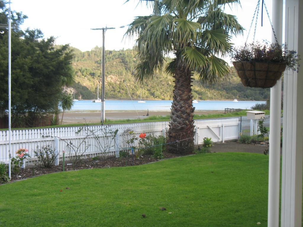 Rosalie On Albert B&B Whitianga Exterior foto