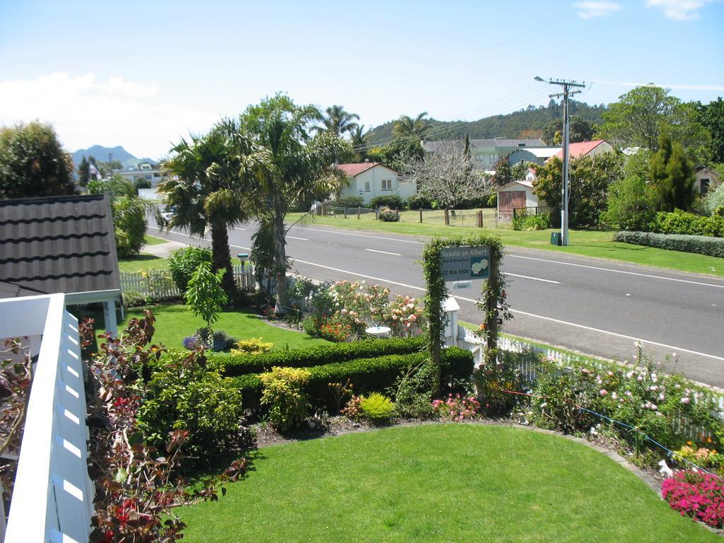 Rosalie On Albert B&B Whitianga Exterior foto