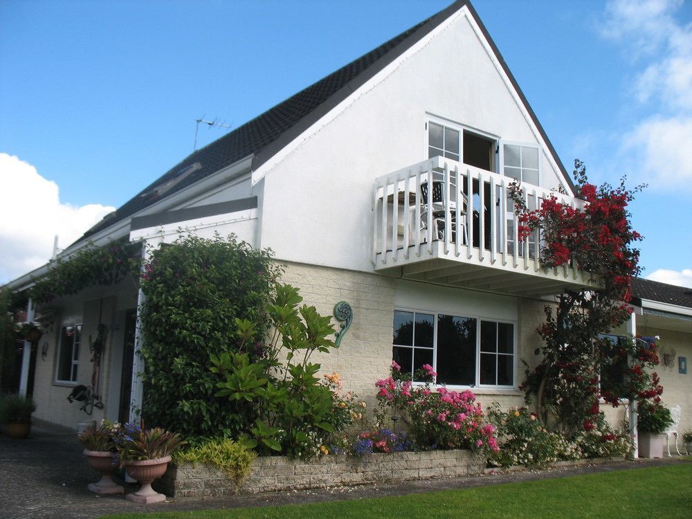 Rosalie On Albert B&B Whitianga Exterior foto