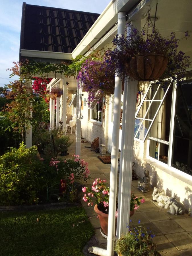 Rosalie On Albert B&B Whitianga Exterior foto